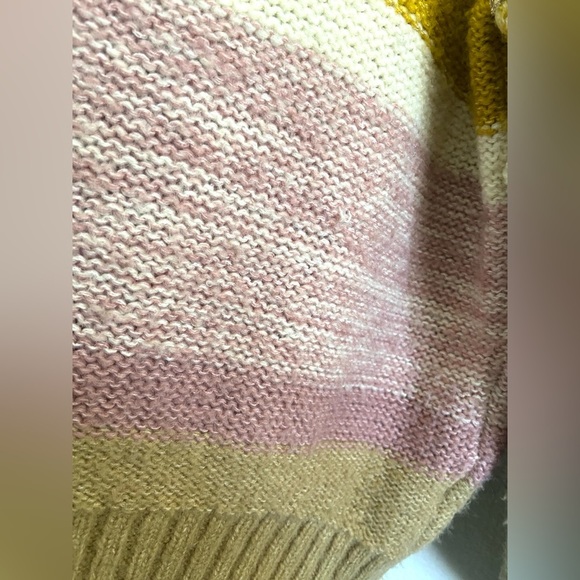 Black tape striped multicolored sweater with metallic details on edges - Picture 10 of 10